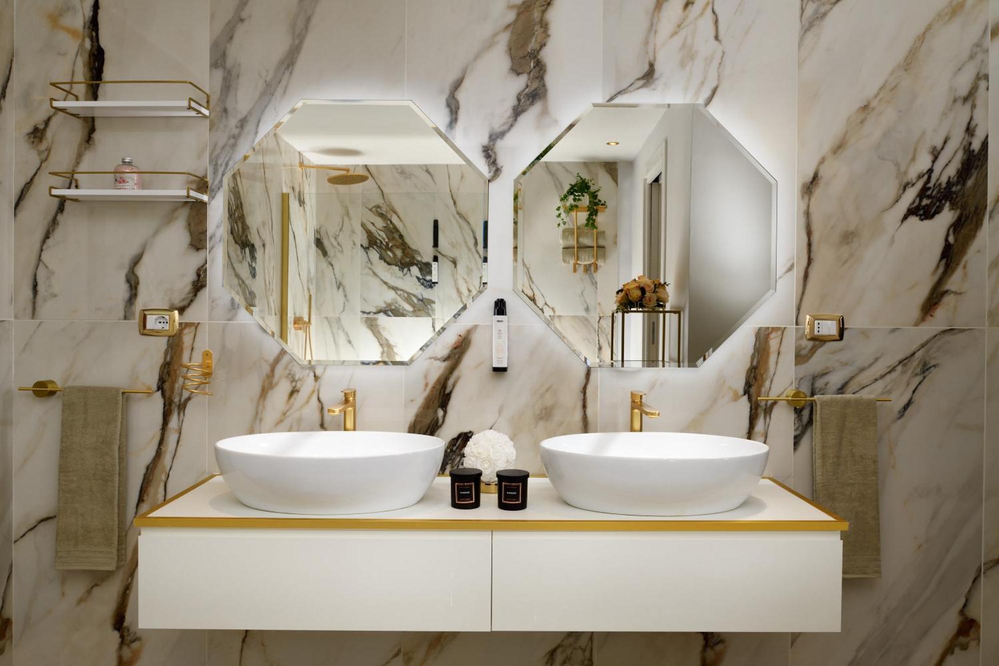 Swan Dolcevita Prestige Stay - Canal View & Exclusive Experience Venedik Dış mekan fotoğraf